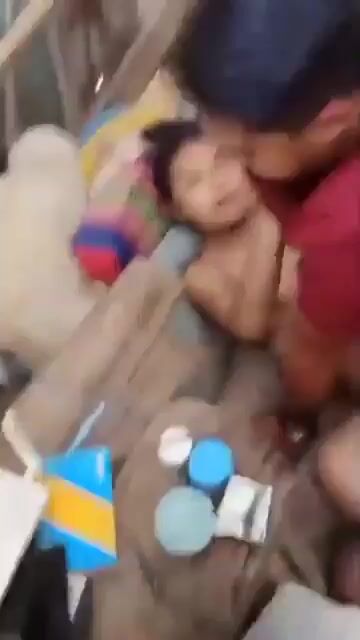 Đụ vội vàng vợ trẻ mới cưới của thằng khác, đụ thật nhanh vì nó sắp về.